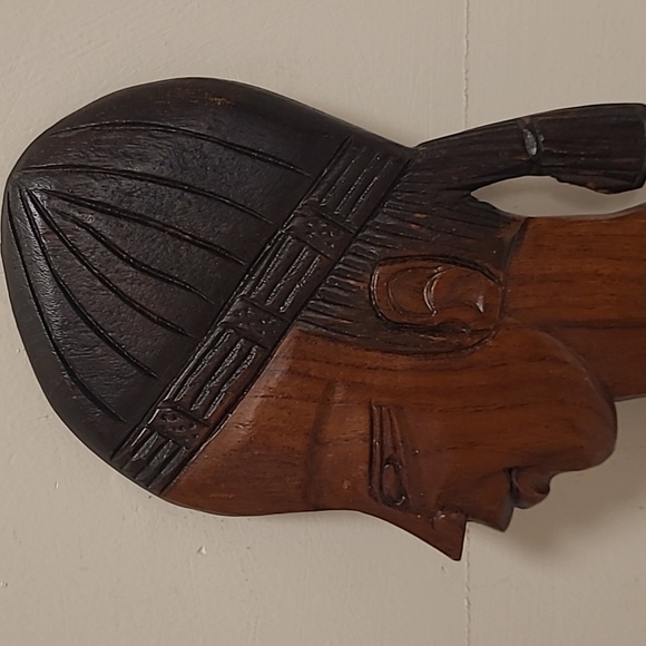 Hand Carved Wooden Decorative Woman - Picture 11 of 16